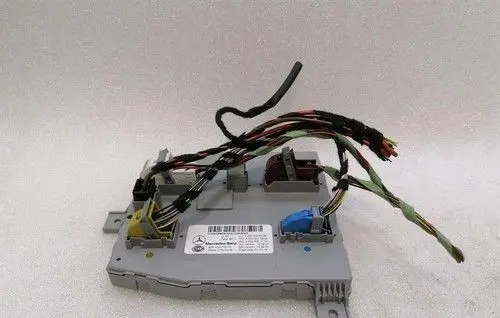 Mercedes-Benz C W205 Comfort/convenience module A2059006822