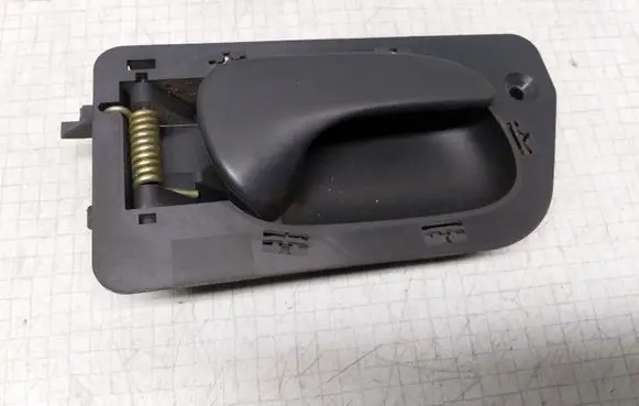 Renault Laguna I Front door interior handle 7700841897J 7700823285N 92000011