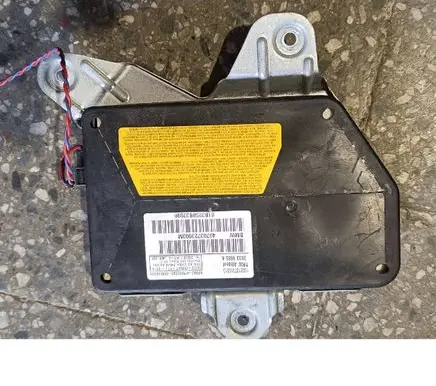BMW 5 E39 Rear door airbag 30339885a