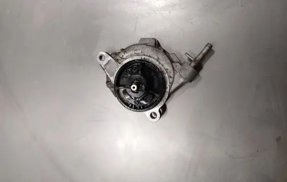 Toyota Corolla E140 E150 Vacuum pump