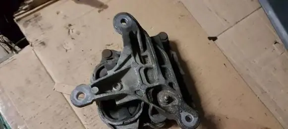 Audi A6 C7 Gearbox mounting bracket 4G0399291C