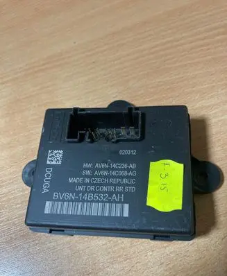 Ford Focus Door control unit/module BV6N14B532AH AV6N14C236AB