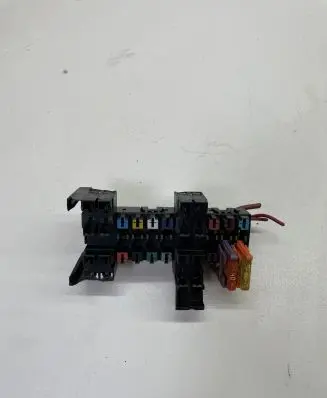 Mercedes-Benz C W203 Fuse module 2035400050