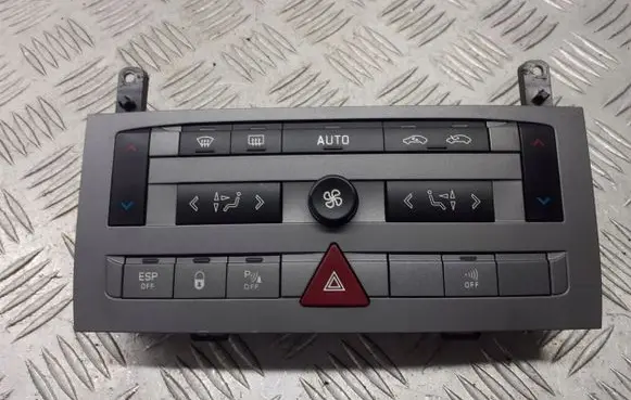 Citroen C5 Interior fan control switch 96573328YW02