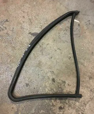 Volkswagen Golf I Rubber seal front coupe door window 171845261A
