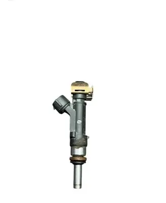 Audi A6 S6 C6 4F Fuel distributor 06E133551