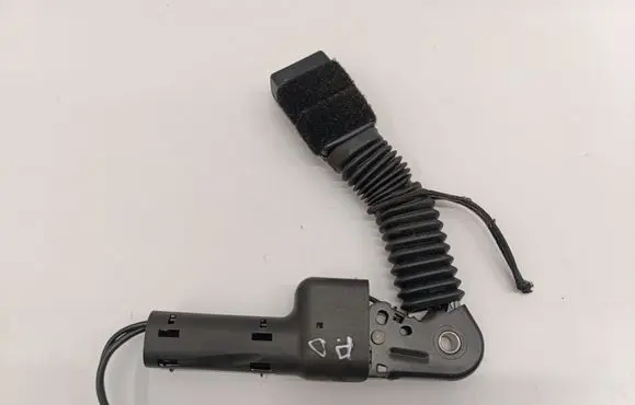 Mini Paceman (R61) Front seatbelt buckle 9811972 6205502