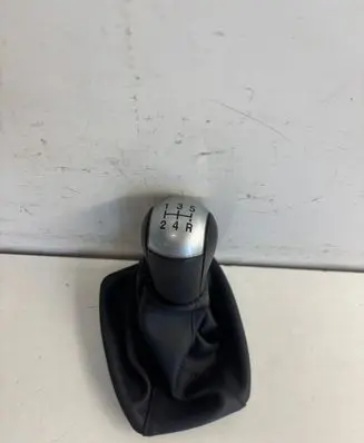 Ford C-MAX I Gear lever shifter trim leather/knob 3M517Z289