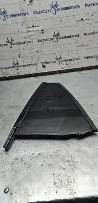 Mercedes-Benz GLC X253 C253 Rear vent window glass A2537300155 2537300300
