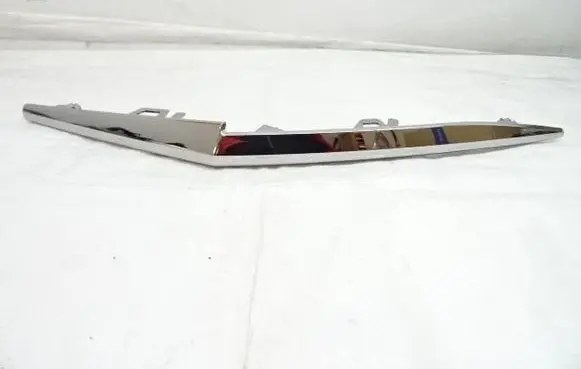Citroen DS7 Crossback Front bumper upper radiator grill 9844936577