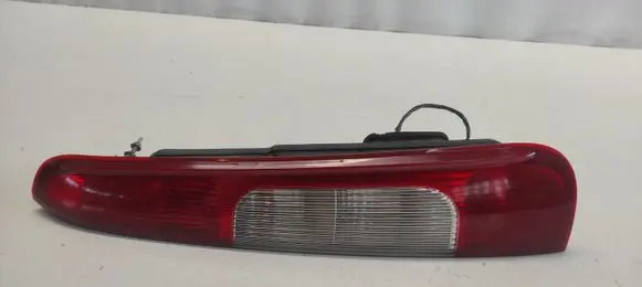 Ford Focus C-MAX Rear/tail lights 3M5113A603AA PY21W