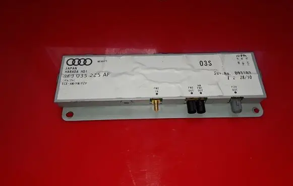 Seat Exeo (3R) Aerial antenna amplifier 8E9035225AF