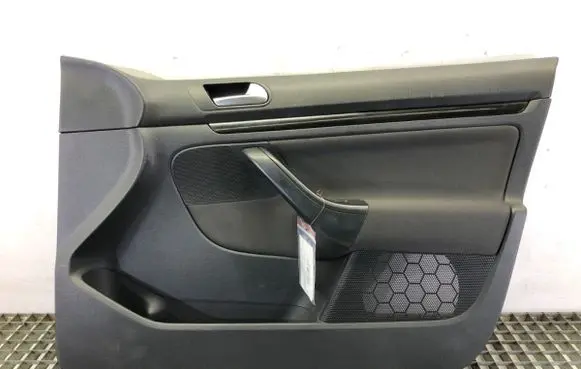 Volkswagen Golf VI Front door card panel trim