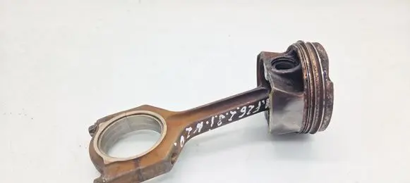 BMW X4 F26 Piston with connecting rod 7846593