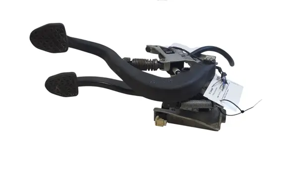 BMW 1 F20 F21 Pedal assembly 35316762250 678711