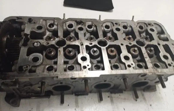 Engine head