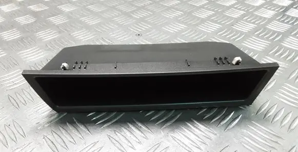 Opel Vectra C Dashboard storage box/compartment 769053620