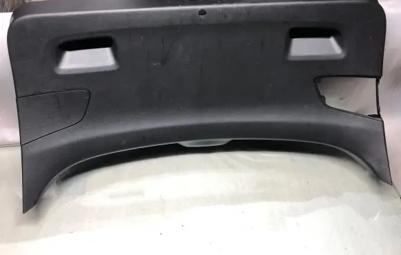Opel Astra K Tailgate/boot lid cover trim 331883181