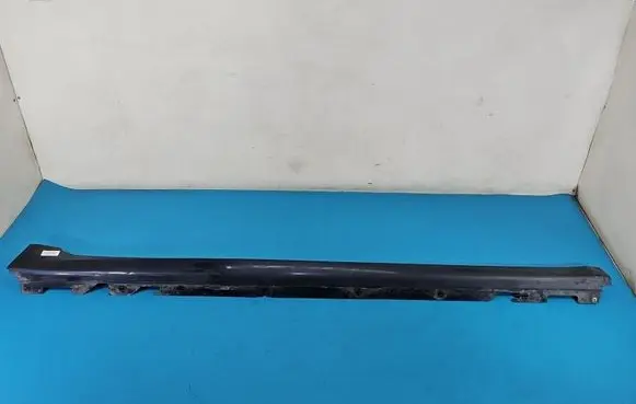 BMW 5 G30 G31 G38 Foot area side trim 8064744 IMPRK1550571