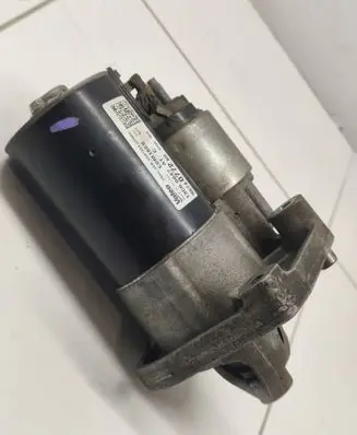 Peugeot 308 Starter motor 9674077280 3C60647A1
