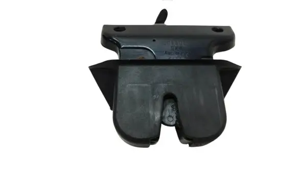 Audi A4 S4 B5 8D Tailgate/trunk/boot lock/catch/latch 8L0827505E