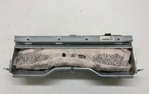 Knee airbag