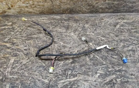 Subaru SVX Tailgate/trunk wiring harness 81811PA100
