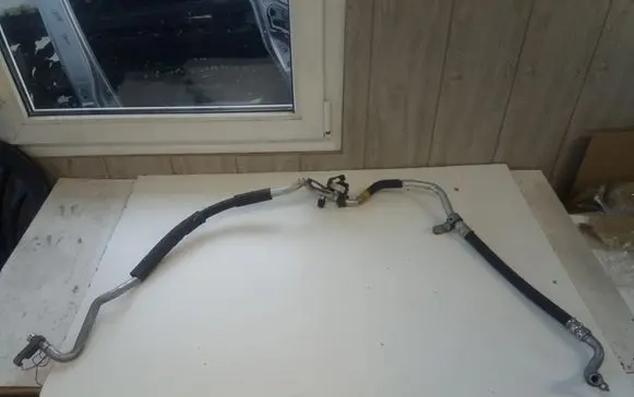 Mazda 6 Air conditioning (A/C) pipe/hose