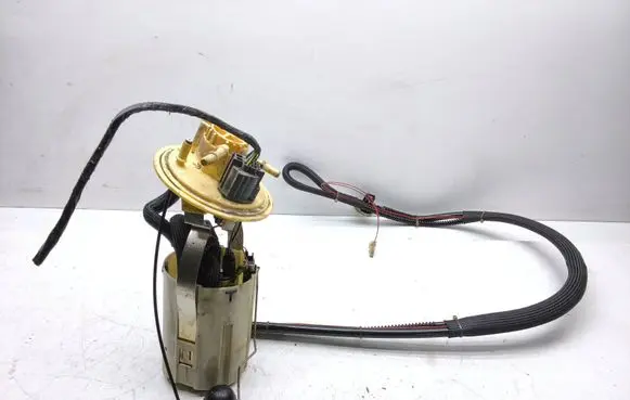Volvo S60 In-tank fuel pump 8683140