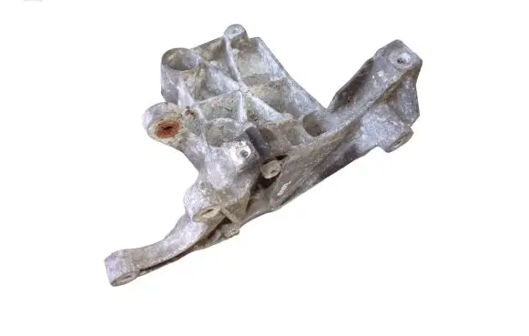 Audi Q7 4L Power steering pump mounting bracket 059145169AA