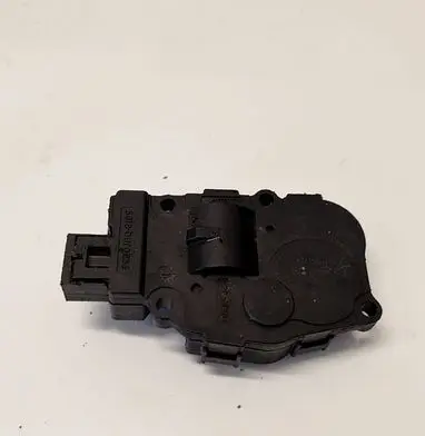 Audi A4 S4 B8 8K Air flap motor/actuator 412650750