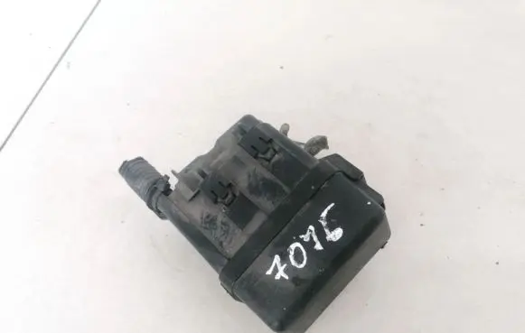 Toyota Avensis T270 Fuse box set