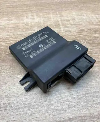 Audi A8 S8 D3 4E Gateway control module 4E0907468A 4E0910468