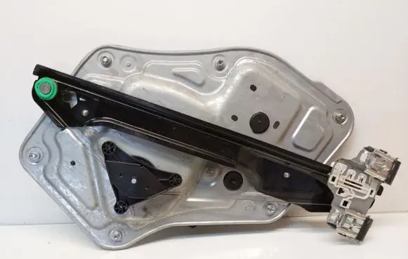 Skoda Yeti (5L) Front door window regulator with motor 8K0959812