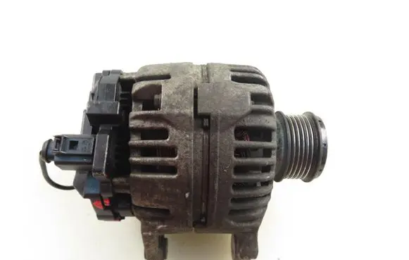 Seat Ibiza III (6L) Generator/alternator 211341902