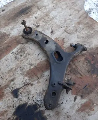Subaru Outback Front lower control arm/wishbone