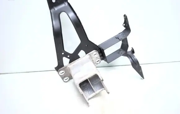 BMW 5 E60 E61 Front bumper shock/impact absorber 7163484 51647163484
