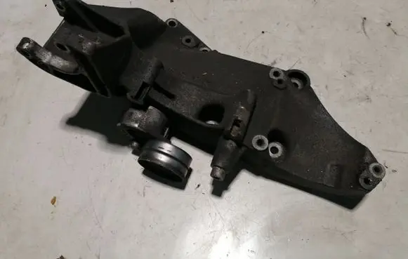 Generator/alternator bracket