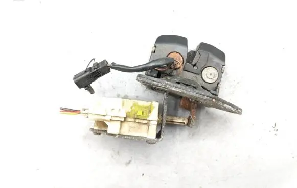 Alfa Romeo 147 Tailgate/trunk/boot lock/catch/latch
