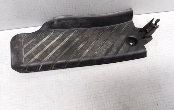 Audi A4 S4 B7 8E 8H Other sill/pillar trim element 8E1864777