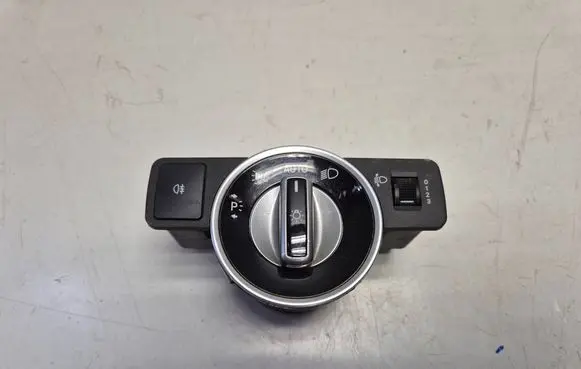Light switch