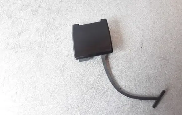 Volvo V50 Rear bumper row hook cap/cover 30678001