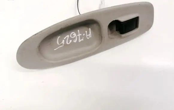 Nissan Almera Tino Electric window control switch 80960BU000