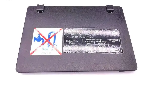 Mercedes-Benz Sprinter W901 W902 W903 W904 Fuse box cover 9015450103