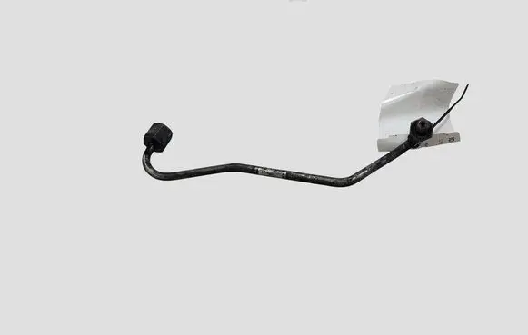 Hyundai Santa Fe Fuel injector supply line/pipe