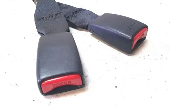 Suzuki Swift I Rear seatbelt buckle 070612E4X