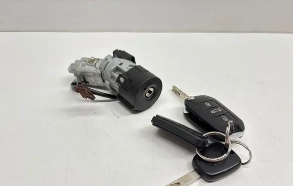 Peugeot 508 Ignition lock 9663123380 N0503823 N0502455