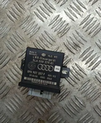 Audi A6 S6 C6 4F Light module LCM 5LA00837901 8P0907357F