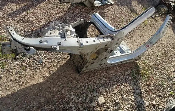 Front quarter panel