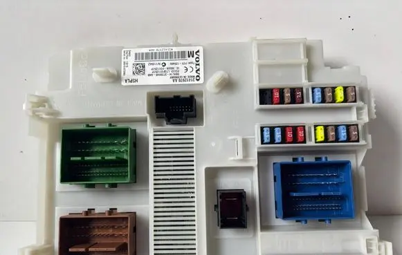 Volvo V60 Fuse box set 31412970AA 3659AF01125TP 98HL143720040AAB